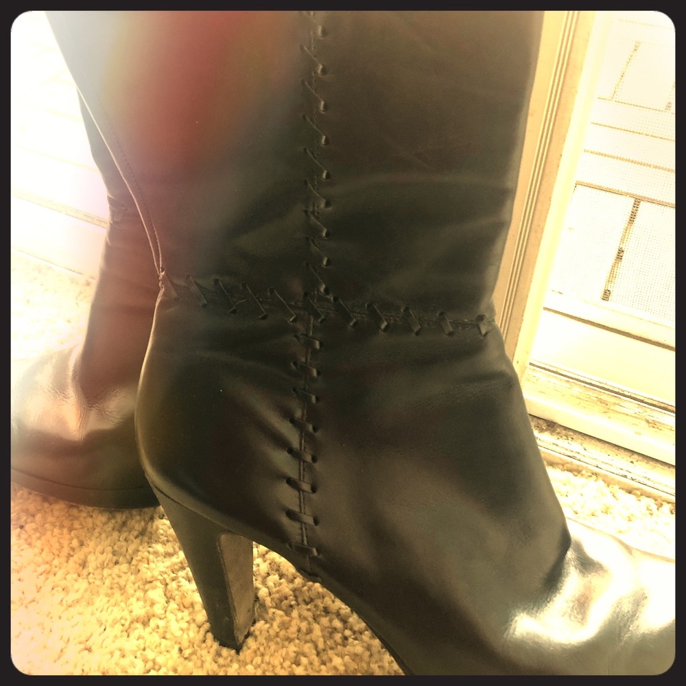 Antonio Melani GENUINE LEATHER ankle boots W/heel